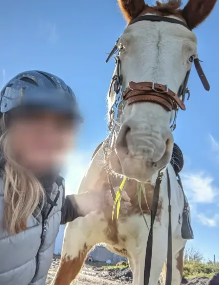 Elena, 35