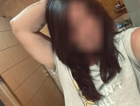 Isabell, 30