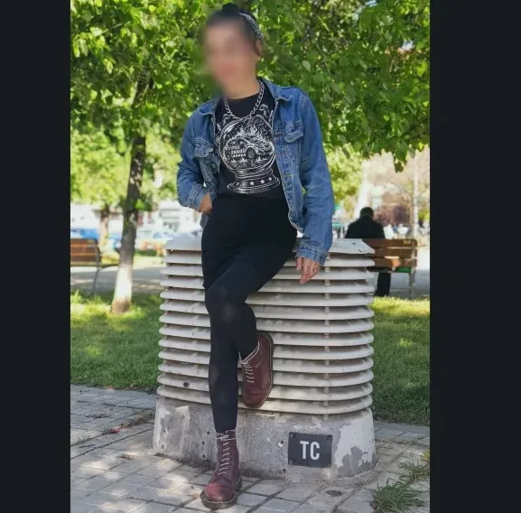 Juliane, 31