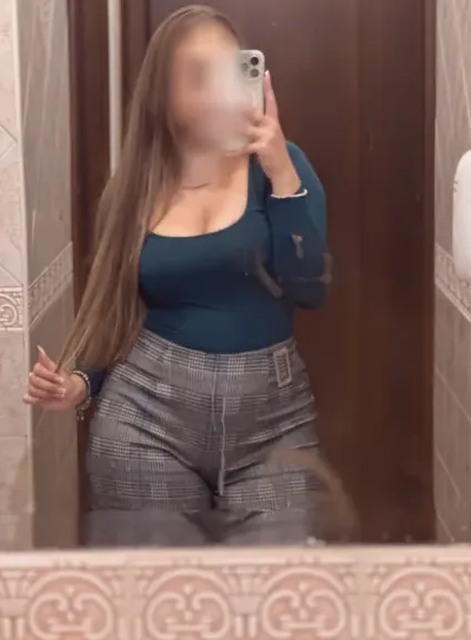 Lotta, 24
