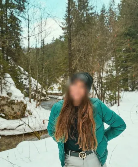 Nele, 27