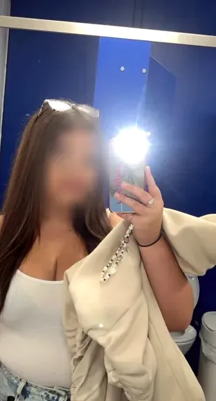 Özlem, 18