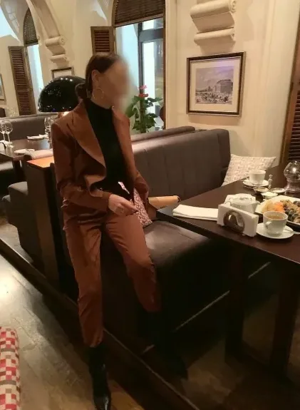 Sophia, 39