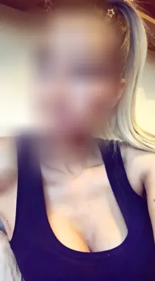 Yasmin, 28